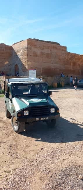 Albufeira Jeep Safari with Zoo - Theme Park Zoo Time: Mini Golf, Tree Climbing, Zip Wire, and a Pool Dip