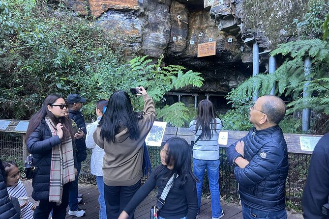 Blue Mountains Private Tours Sydney Zoo or Scenic world Options - Lincoln’s Rock and Echo Point: the free viewpoints that set the mood