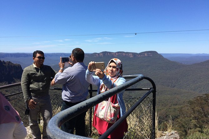 Blue Mountains Tour PRIVATE with Wildlife Park and River Cruise - Wildlife Park Time: Close Encounters With Koalas and Kangaroos