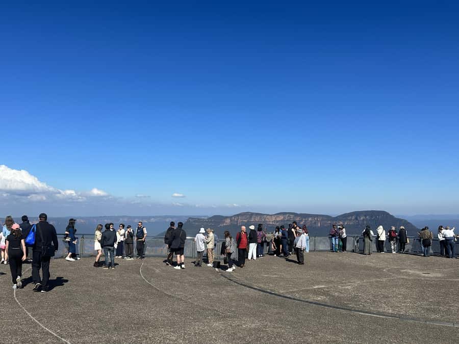 Blue Mountains Tour w/Lunch: Scenic World, Zoo & Koala Photo - Lunch at the Wentworth Falls Area: What to Expect