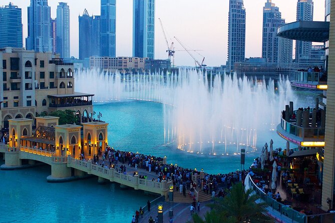 Burj Khalifa At The Top & Underwater Zoo Aquarium with Transfer - Tickets, Timing, and Getting the Day to Run Smoothly