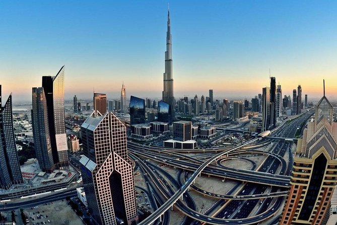 Half Day Dubai City Tour & visit to Dubai Aquarium Underwater Zoo - Burj Al Arab, Souk Madinat, Marina Promenade, and the Palm: The Skyline Loop in Photo-Stop Form