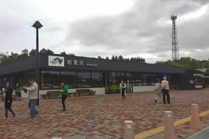 Hokkaido Day Tour from Sapporo: Asahiyama Zoo, Blue Pond Japan - Price and What You Actually Get for $105.99