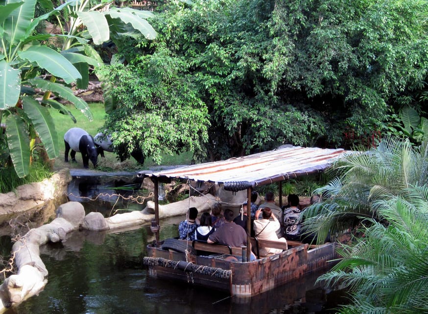 Leipzig Zoo: Entry Ticket - Pongoland: The Great Ape Facility with Four Species Under One Roof