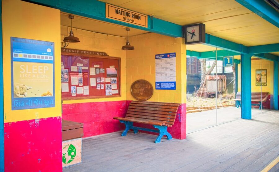 London Zoo: Entry Ticket - Who this one-day zoo ticket suits best