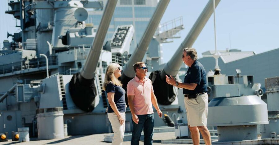 Norfolk: Virginia Zoo & Battleship Wisconsin Combo Ticket - Who this Norfolk combo ticket fits best