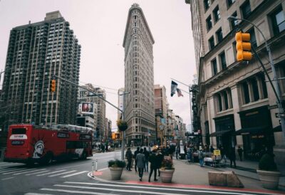 NYC: Central Park Zoo Entry Ticket & Manhattan Walking Tour - City Hall, court houses, and bridge views: the Mafia-era stop you didn’t expect