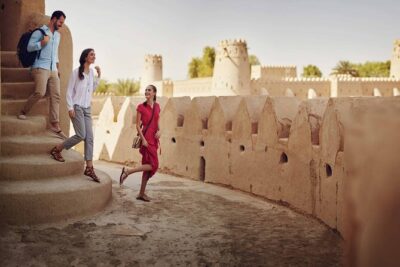 Private Al Ain Tour by 4x4 Vehicle with Zoo Tickets - Al Ain Zoo: 4,000 animals, conservation work, and hands-on moments