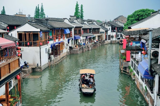 Private Zhujiajiao Water Town Tour with Shanghai Zoo and Panda - Key things to know before you go