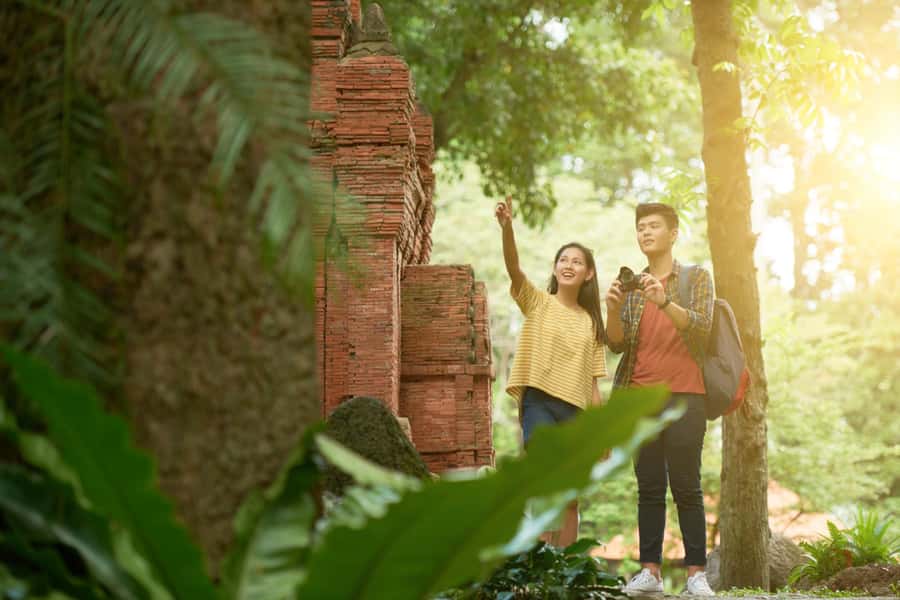 Singapore: Zoo & Night Safari Combos with Hotel Pick & Drop - Bird Paradise: walk-in aviaries and bird shows that actually work