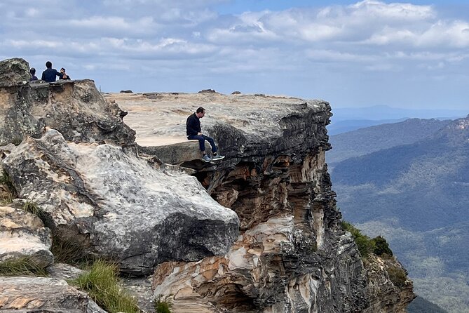 Sydney Blue Mountains Day Tour with Wildlife Park and Waterfalls - Guides and group vibe: what you’ll likely notice fast