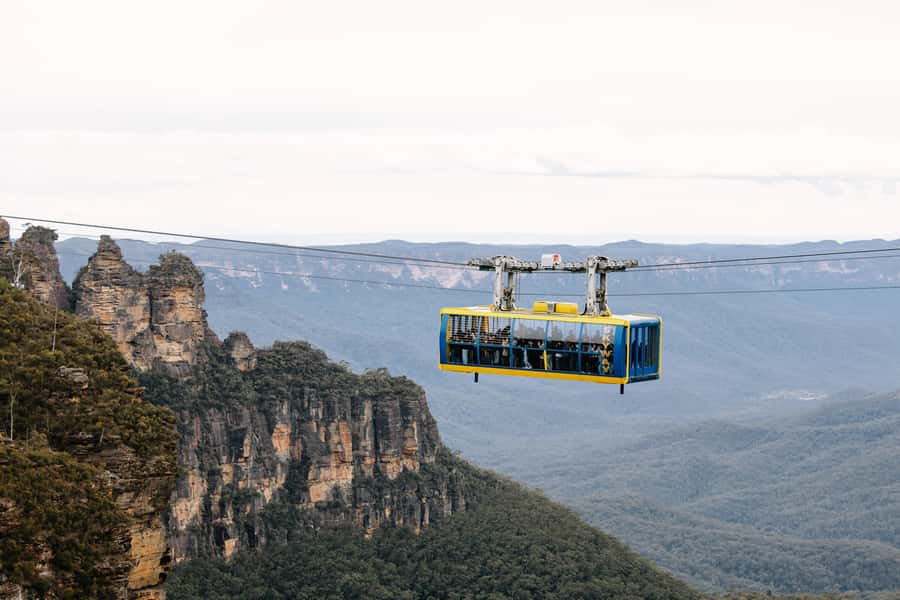 Sydney: Small Group Blue Mountains, Wildlife & Waterfalls - National park walk to waterfalls and viewpoints: the part you should train for