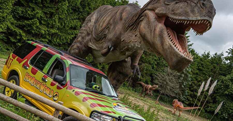 TELFORD: Hoo Zoo and Dinosaur World Entry Ticket - Hoo Zoo and Dinosaur World: what a 1-day ticket really covers